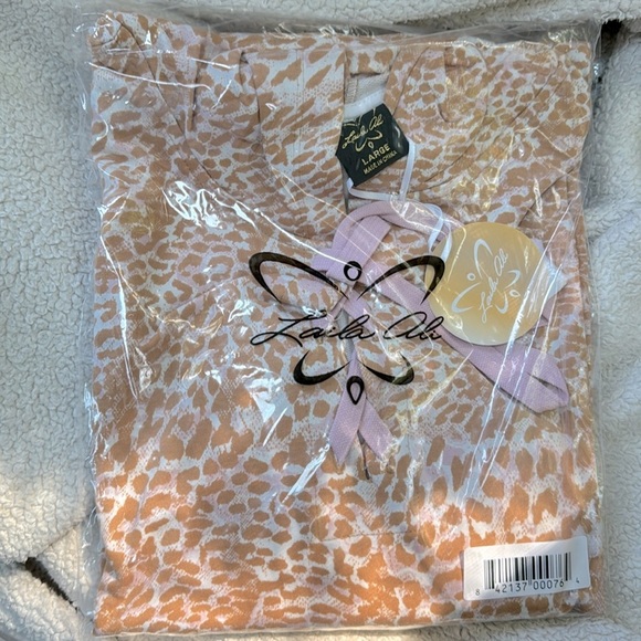 NWT Laila Ali lace up hoodie tan & pink animal print w/metallic embroidery. Sz S - Picture 3 of 11